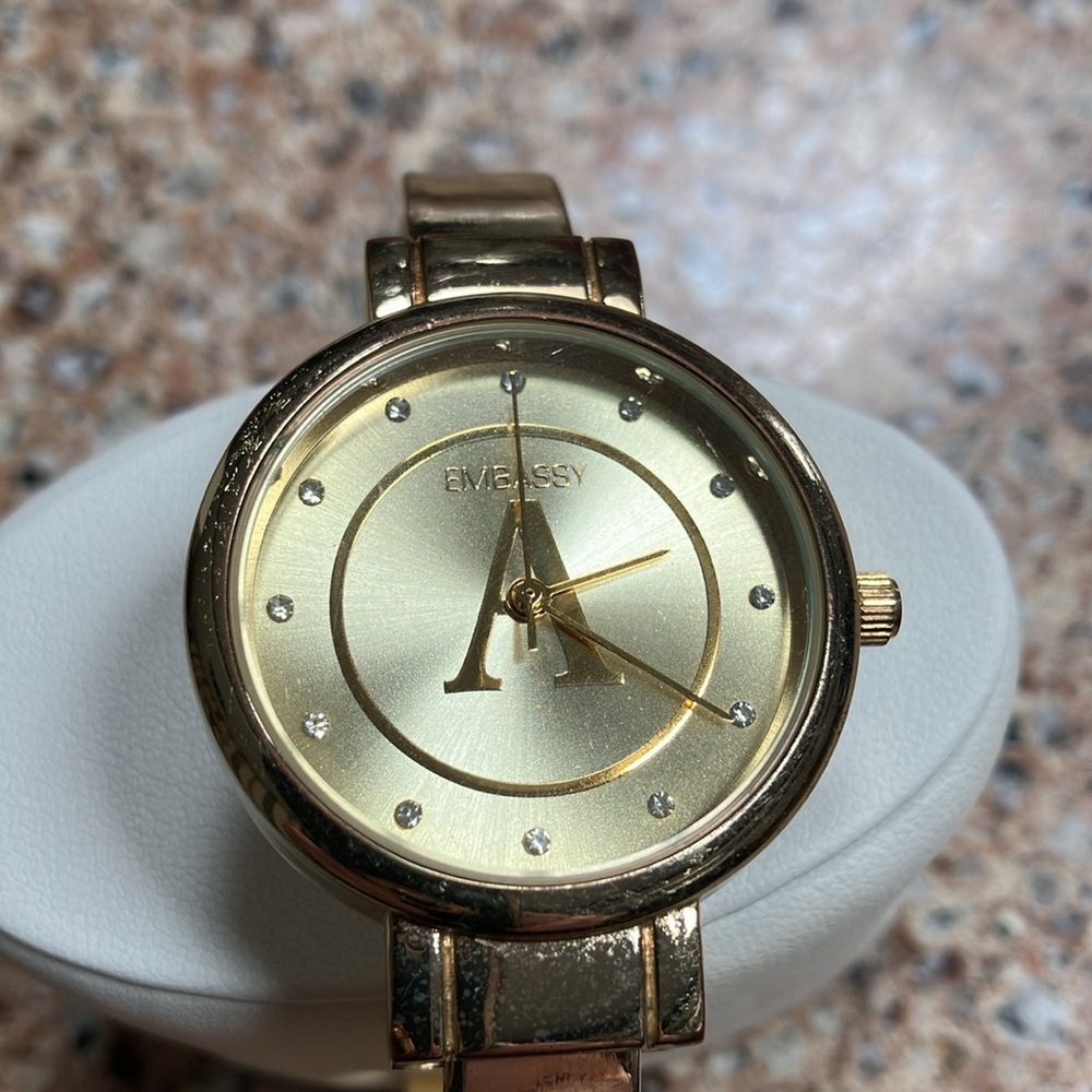 Gold Tone Watch - Picture 3 of 3
